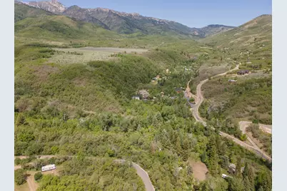 6449 N North Fork Rd, Liberty, UT 84310 - Photo 26