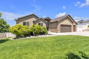 6 W Park Dr, Elk Ridge, UT 84651 - Photo 2