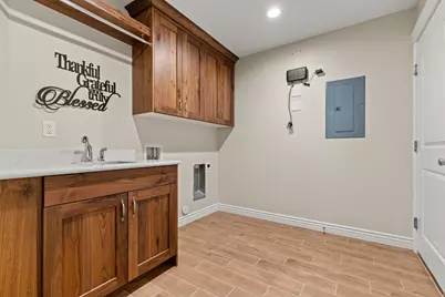 1142 S Grace Way, Layton, UT 84041 - Photo 8