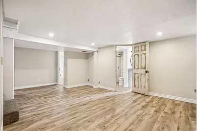 240 E 9125 S, Sandy, UT 84070 - Photo 10