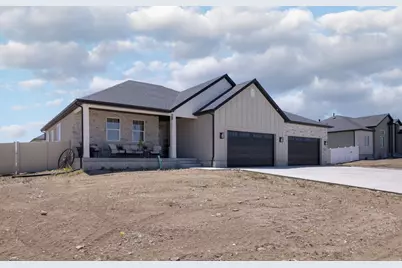 377 W Rigdon St S, Grantsville, UT 84029 - Photo 1