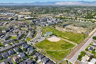 948 W Village Bend Ln S, Midvale, UT 84047 - Photo 40