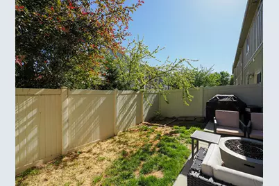948 W Village Bend Ln S, Midvale, UT 84047 - Photo 34