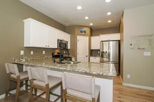 948 W Village Bend Ln S, Midvale, UT 84047 - Photo 12