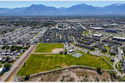948 W Village Bend Ln S, Midvale, UT 84047 - Photo 42