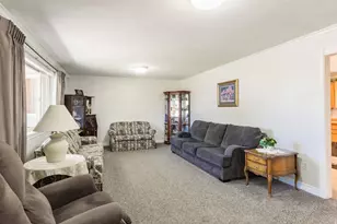 2344 E 3500 S, Vernal, UT 84078 - Photo 6