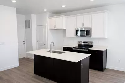 921 W Halvorsen Pkwy #221, Saratoga Springs, UT 84045 - Photo 6