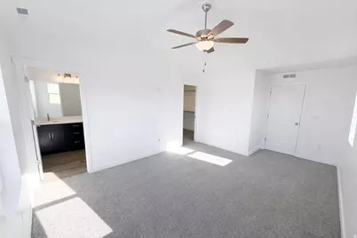 921 W Halvorsen Pkwy #221, Saratoga Springs, UT 84045 - Photo 16