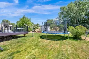 2902 N 725 W, Layton, UT 84041 - Photo 28