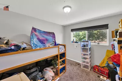 2902 N 725 W, Layton, UT 84041 - Photo 12