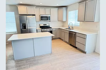 7687 W Mount Elinor Rd, Magna, UT 84044 - Photo 12