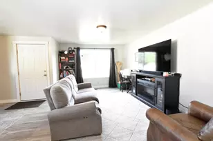 290 W 600 N, Logan, UT 84321 - Photo 12