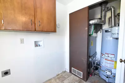 290 W 600 N, Logan, UT 84321 - Photo 40