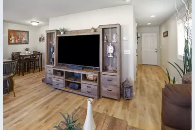 1830 W 5050 S, Roy, UT 84067 - Photo 6