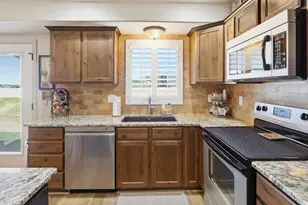 1830 W 5050 S, Roy, UT 84067 - Photo 12