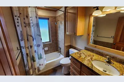 1695 W Cedar Ridge Dr W, Garden City, UT 84028 - Photo 34