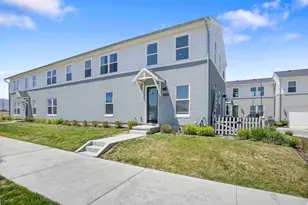 5522 W Burntside Ave, South Jordan, UT 84009 - Photo 2