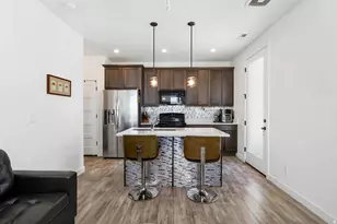 5522 W Burntside Ave, South Jordan, UT 84009 - Photo 2
