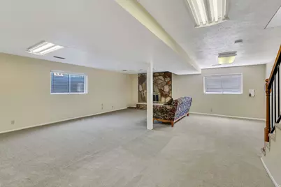 8093 S Beaumont Dr E, Sandy, UT 84093 - Photo 16