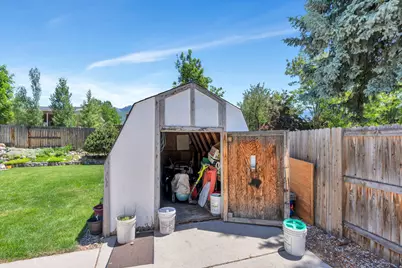 8093 S Beaumont Dr E, Sandy, UT 84093 - Photo 28