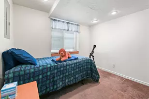 894 N 1380 E, Tooele, UT 84074 - Photo 22