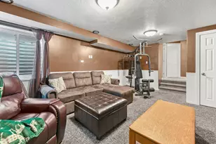 894 N 1380 E, Tooele, UT 84074 - Photo 26