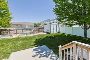 894 N 1380 E, Tooele, UT 84074 - Photo 30