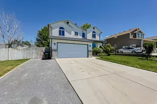 894 N 1380 E, Tooele, UT 84074 - Photo 36