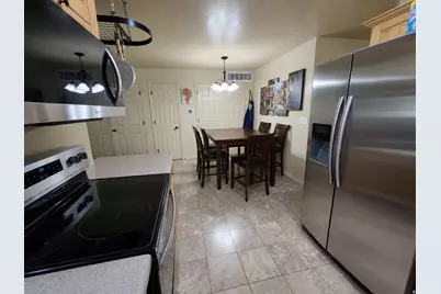 2525 W 450 S #8, Springville, UT 84663 - Photo 4