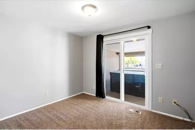 2224 S 100 W, Clearfield, UT 84015 - Photo 16