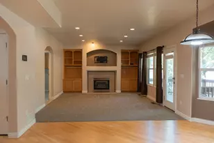 11467 S Loganberry Ct E, Draper, UT 84020 - Photo 14