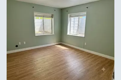 11467 S Loganberry Ct E, Draper, UT 84020 - Photo 20