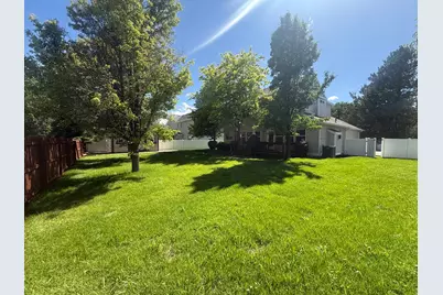 11467 S Loganberry Ct E, Draper, UT 84020 - Photo 40