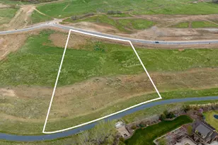 2042 S Valley Dr, Eagle Mountain, UT 84005 - Photo 6