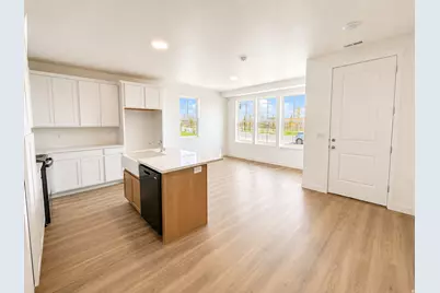 6873 W South Jordan Pkwy S #335, South Jordan, UT 84009 - Photo 4