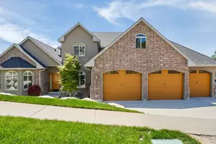 1596 E Millbrook Way S, Bountiful, UT 84010 - Photo 2