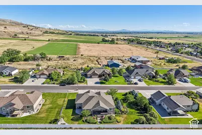 716 W 7950 S, Willard, UT 84340 - Photo 38