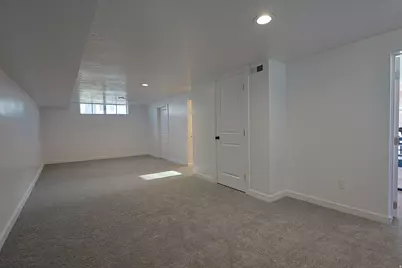3999 Orchard Ave, South Ogden, UT 84403 - Photo 16