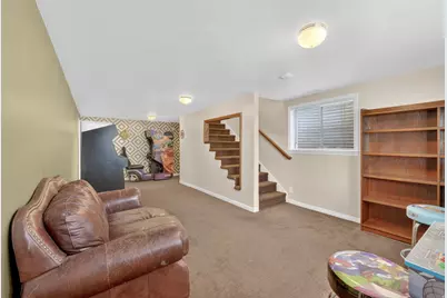 563 E 350 N, Bountiful, UT 84010 - Photo 28
