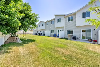382 E 1850 N #5, North Ogden, UT 84414 - Photo 20