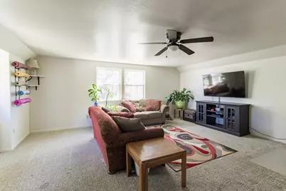 963 N 2100 W, Vernal, UT 84078 - Photo 32