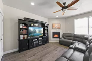 7816 Buckhorn Rd, Lake Point, UT 84074 - Photo 10