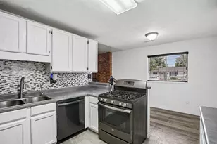 4795 W 5055 S, Kearns, UT 84118 - Photo 12