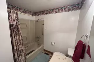 8859 W Helen Dr S, Magna, UT 84044 - Photo 10