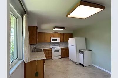 8859 W Helen Dr S, Magna, UT 84044 - Photo 6