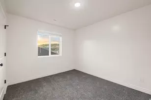 1558 S White Sage Dr, Santaquin, UT 84655 - Photo 12