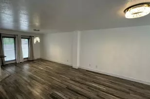 9511 S Fairway View Dr, Sandy, UT 84070 - Photo 14
