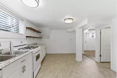 390 S 700 W, Provo, UT 84601 - Photo 14