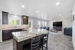 529 W 3100 S, Syracuse, UT 84075 - Photo 14