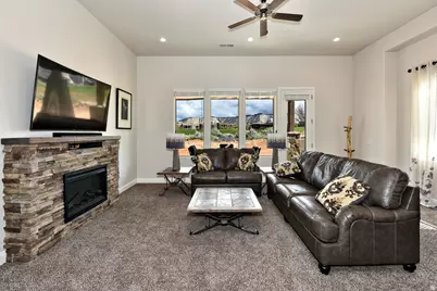 1666 W Caledonia Dunes Dr W, Saint George, UT 84770 - Photo 4